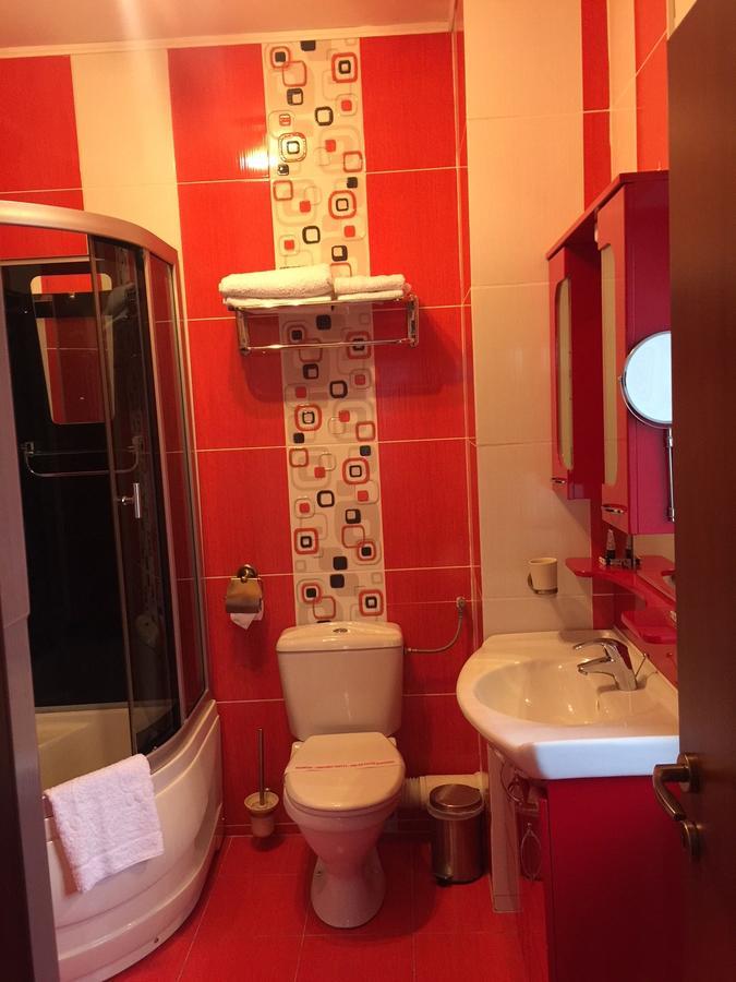 Hotel Papu Bucharest