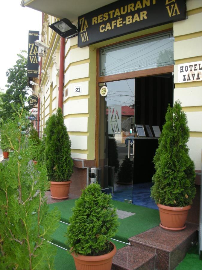 Papu 4* Bucureşti